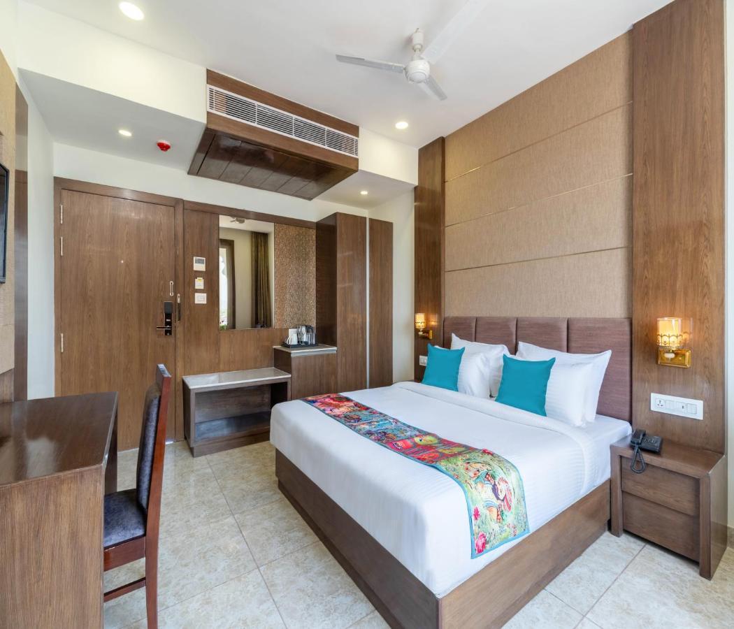 Hotel Pandora Grand, Udaipur- Nestled In Nature Wrapped In Luxury Екстер'єр фото