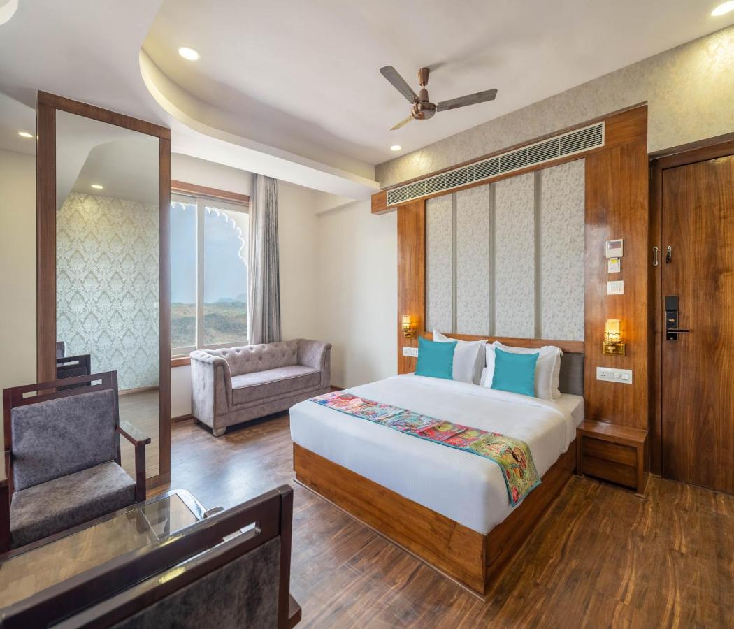 Hotel Pandora Grand, Udaipur- Nestled In Nature Wrapped In Luxury Екстер'єр фото