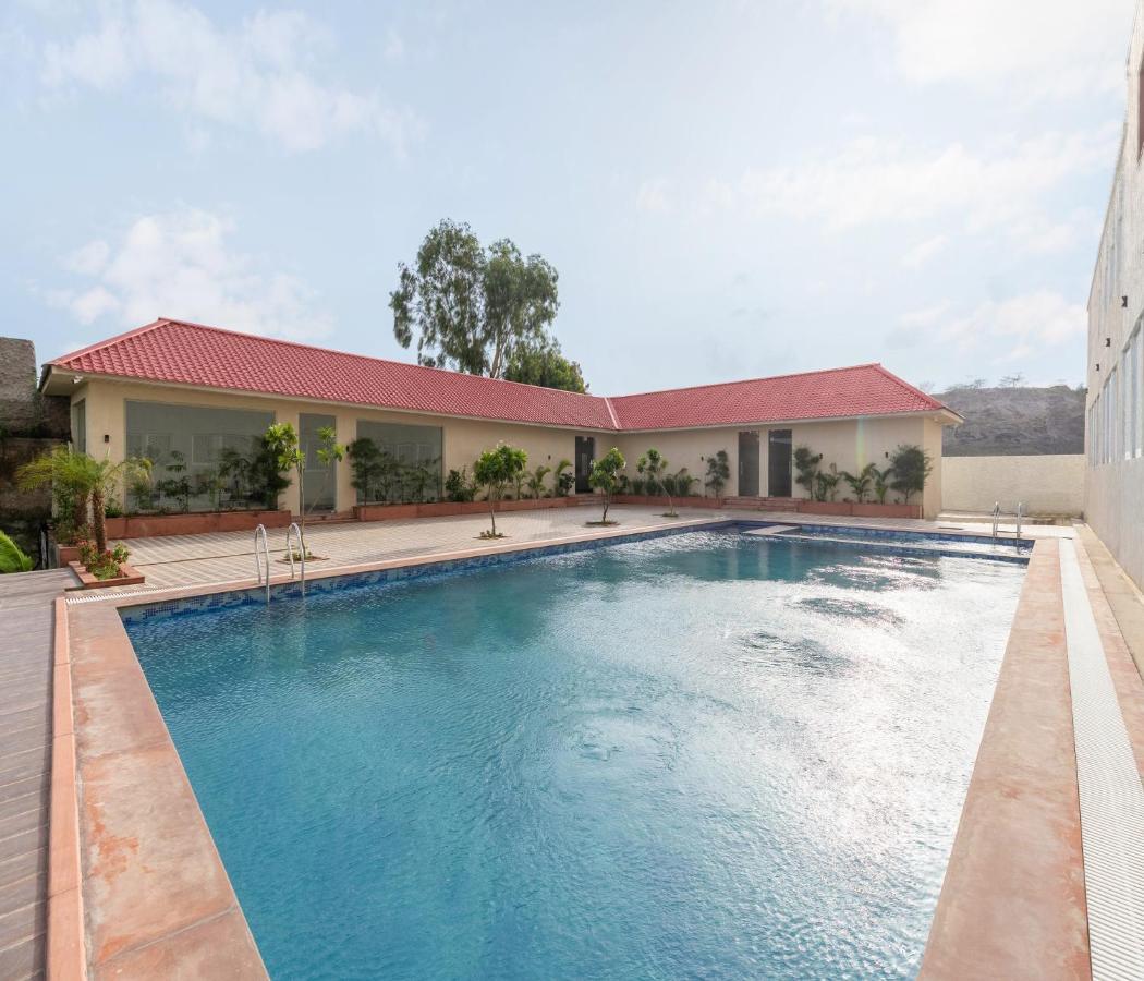 Hotel Pandora Grand, Udaipur- Nestled In Nature Wrapped In Luxury Екстер'єр фото